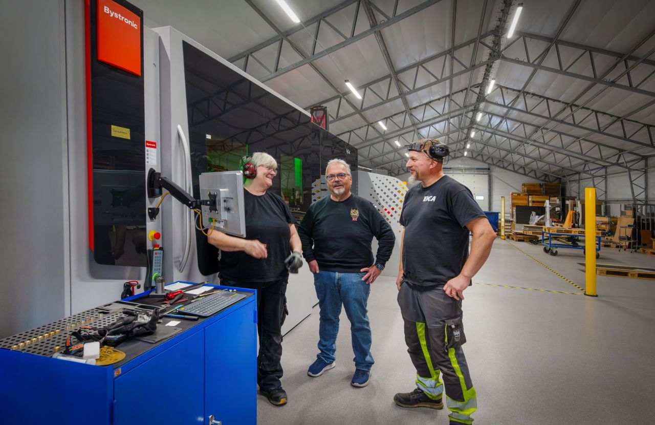 EICA team the new extension with laser fiber and automation equipment