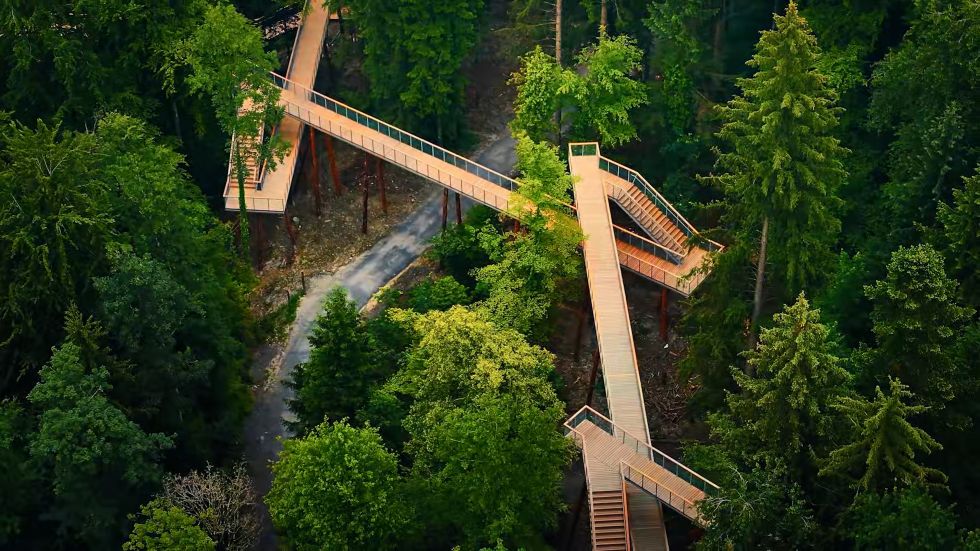 Schlaufensteg