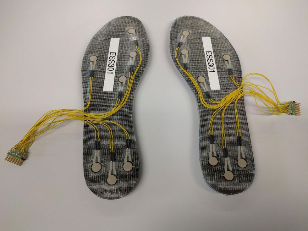 Shoe insoles with sensors - Naratek