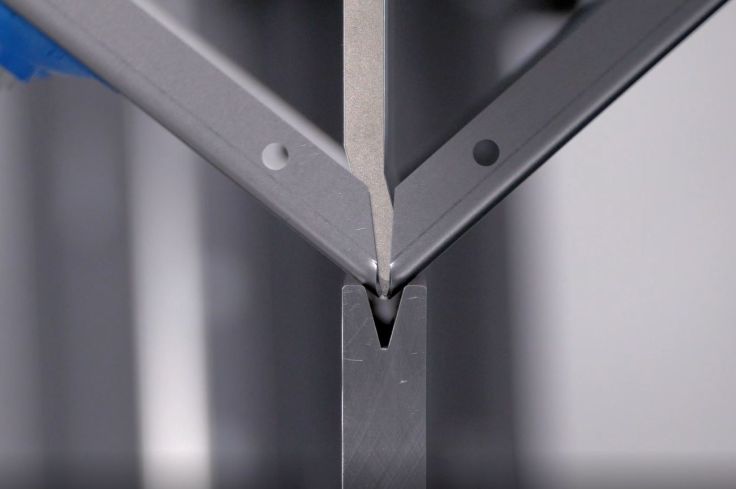 Bystronic's Bending Cell is the heartbeat of automated sheet metal bending. Elevate your fabrication game with our cutting-edge bending press, delivering flawless results in every cycle <a href=